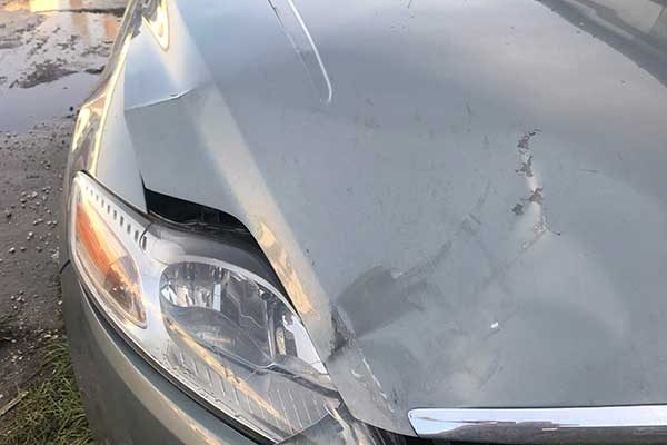 Ford Mondeo balesetes javítása