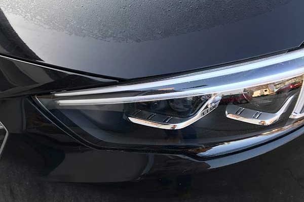 Opel Insignia első fényszóró cseréje