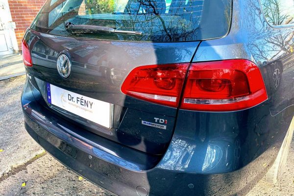 VW Passat csomagtérajtó és lökhárító javítása, fényezése
