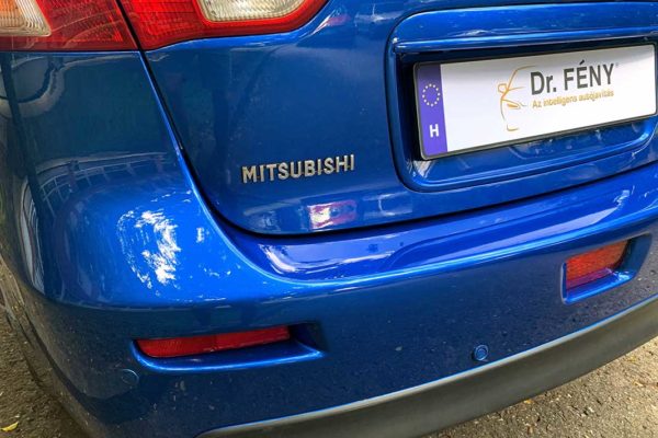 Mitsubishi Lancer csomagtérajtó és lökhárító fényezése