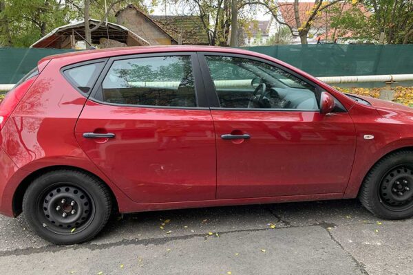 Hyundai i30 ajtó javítása, fényezése