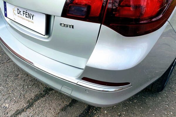 Opel Astra javítása, fényezése