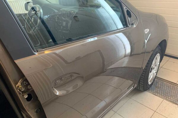 Dacia Sandero javítása, fényezése
