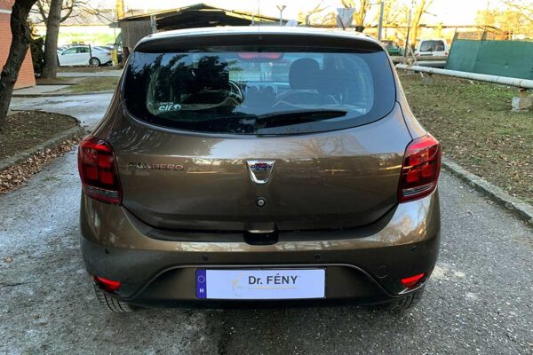 Dacia Sandero javítása, fényezése