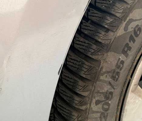 Toyota Auris javítása, fényezése