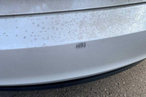 Tesla Model 3 javítása, fényezése