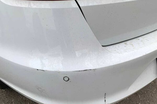 Seat Leon javítása, fényezése