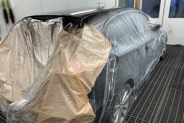 BMW 120d javítása, fényezése