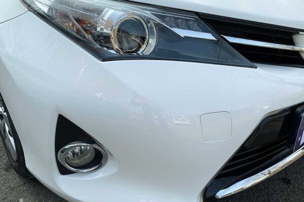 Toyota Auris javítása, fényezése