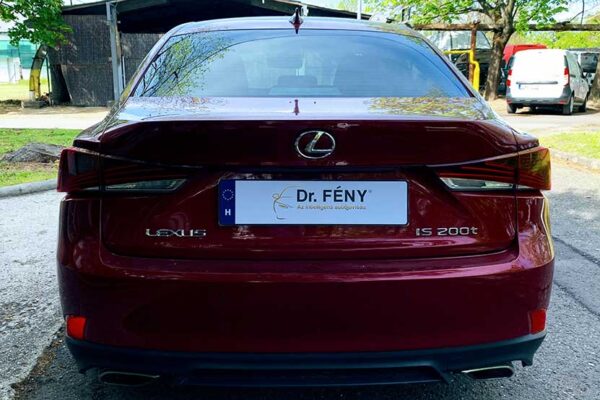 Lexus IS 200 javítása, fényezése Lexus IS 200 javítása, fényezése