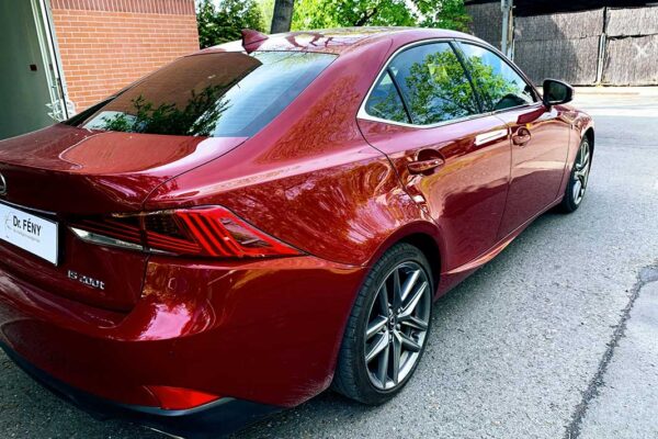 Lexus IS 200 javítása, fényezése Lexus IS 200 javítása, fényezése