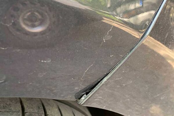 Kia Rio javítása, fényezése