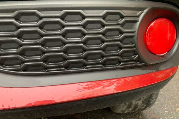 Nissan Juke javítása, fényezése